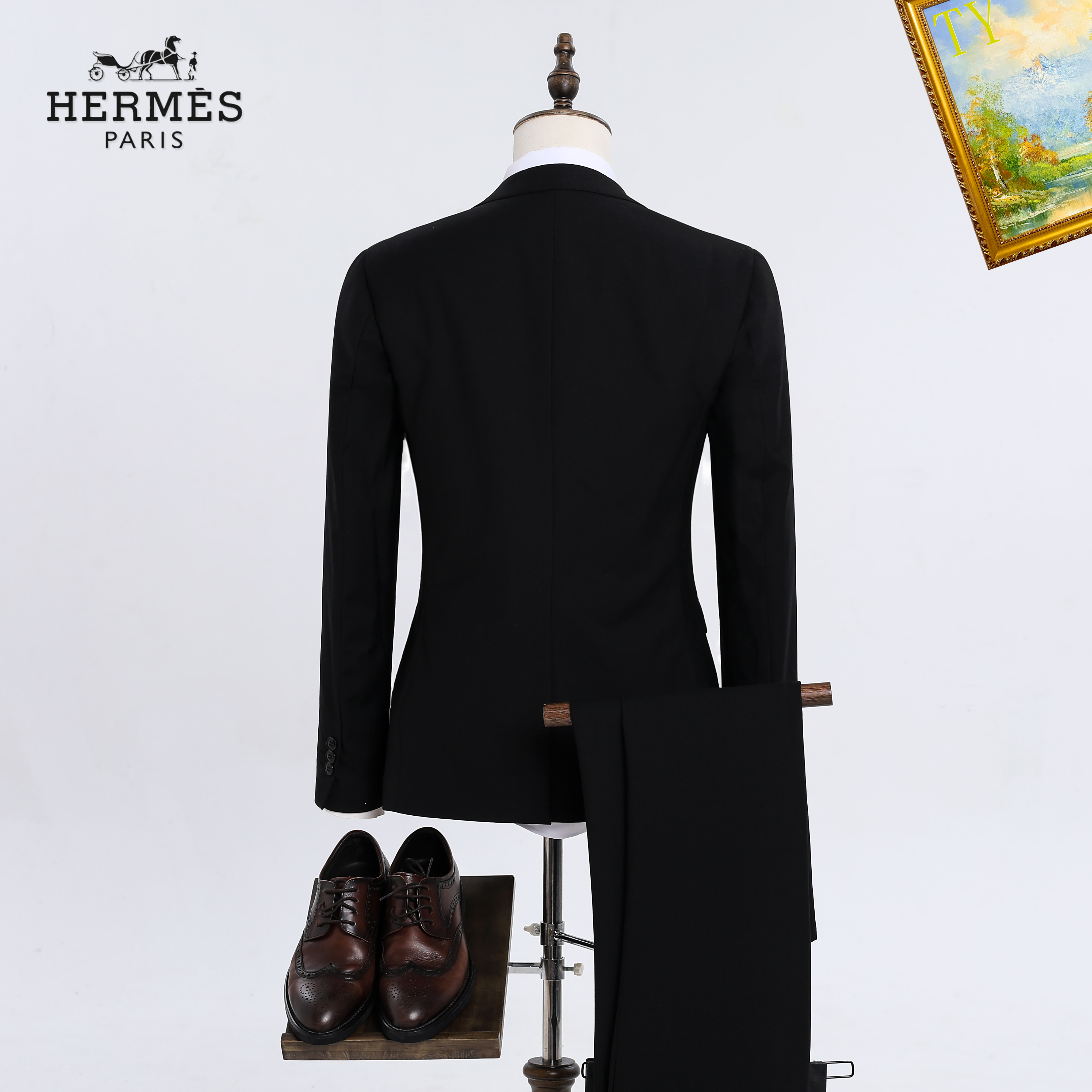 Hermes Business Suit